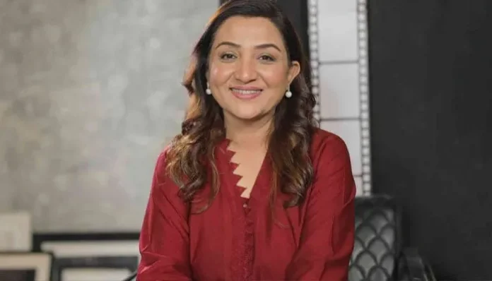 nadia afghan